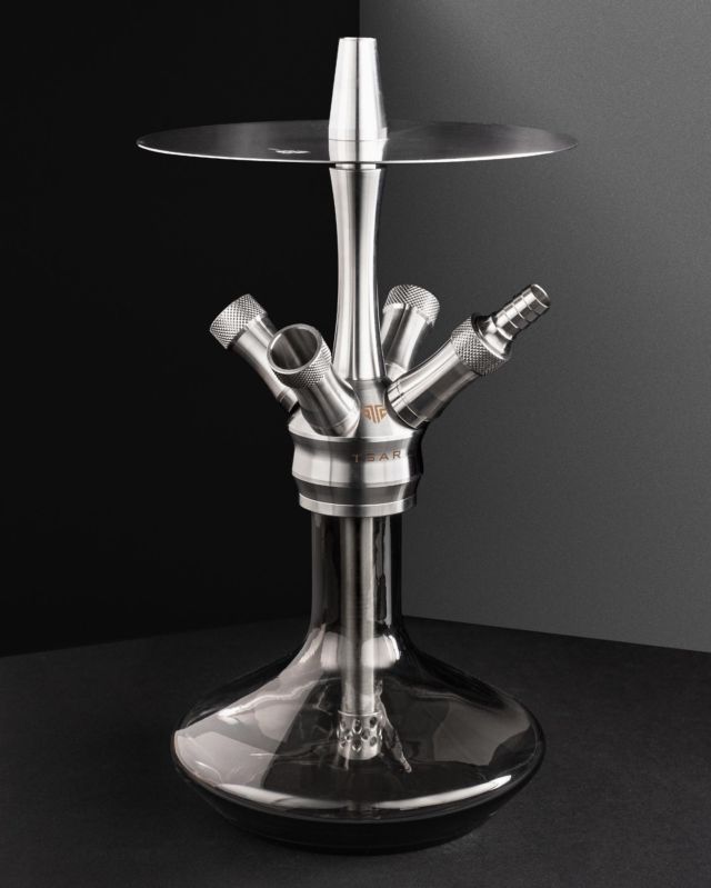 La petite chicha Stainless steel à moins de 100€ toute équipée.
Tsar Alexander mini Black

The small fully-fitted stainless steel hookah under €100

📸 @mario.cachimba 
#hookah #shishatime #hookahtime #narguile #chichatime #cachimba